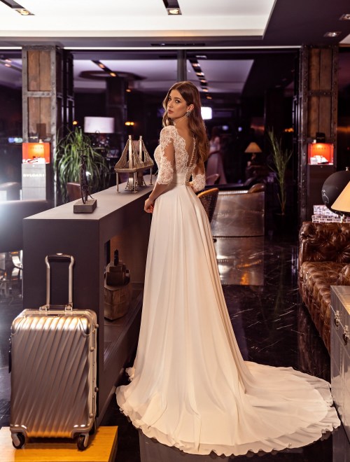 https://elisebride.ro/images/stories/virtuemart/product/VWD-SL26       (1).jpg
